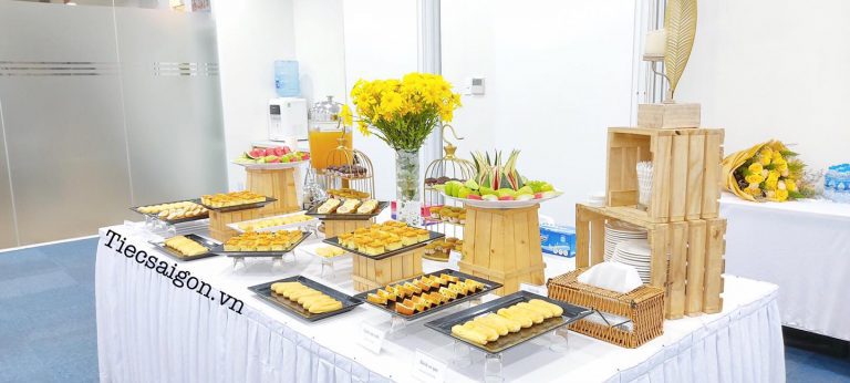 dat tiec buffet o quan 11