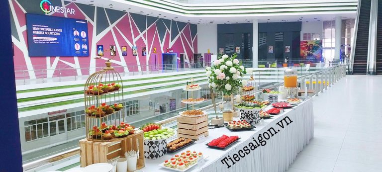 dat tiec buffet o quan binh thanh