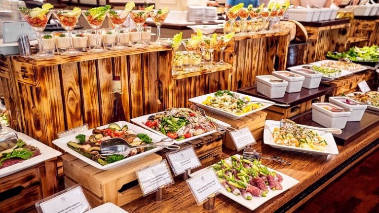 dụng cụ trang trí tiệc buffet