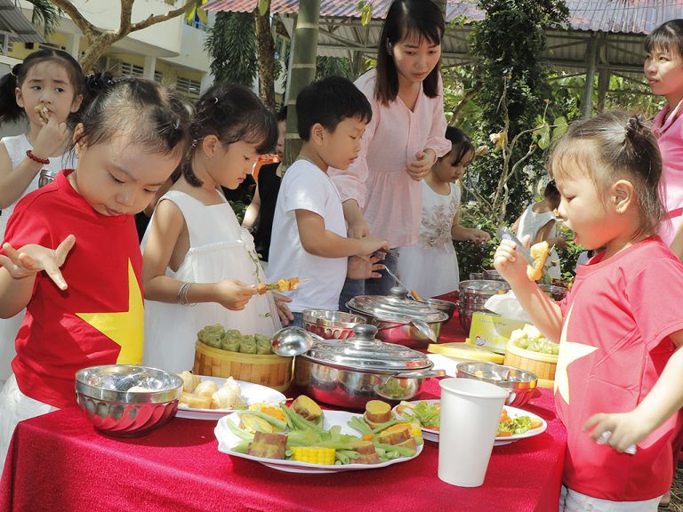kế hoạch tổ chức tiệc buffet cho trẻ mầm non